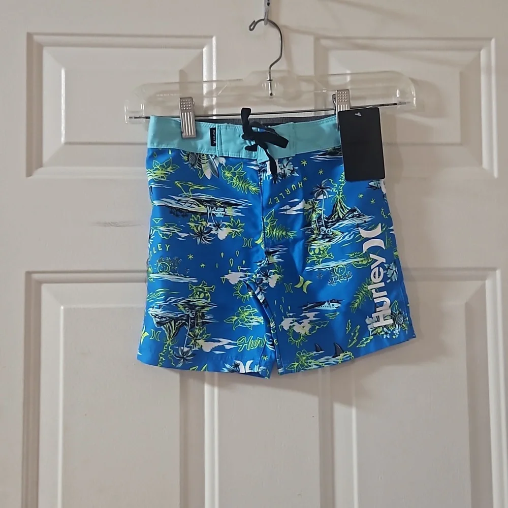 HURLEY SWIM TRUNKS/BOARD SHORTS: BLUE: NEW WITH TAGS: SIZE 4